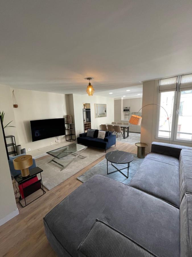 Saint Martin Family Apartment Paris Exterior photo